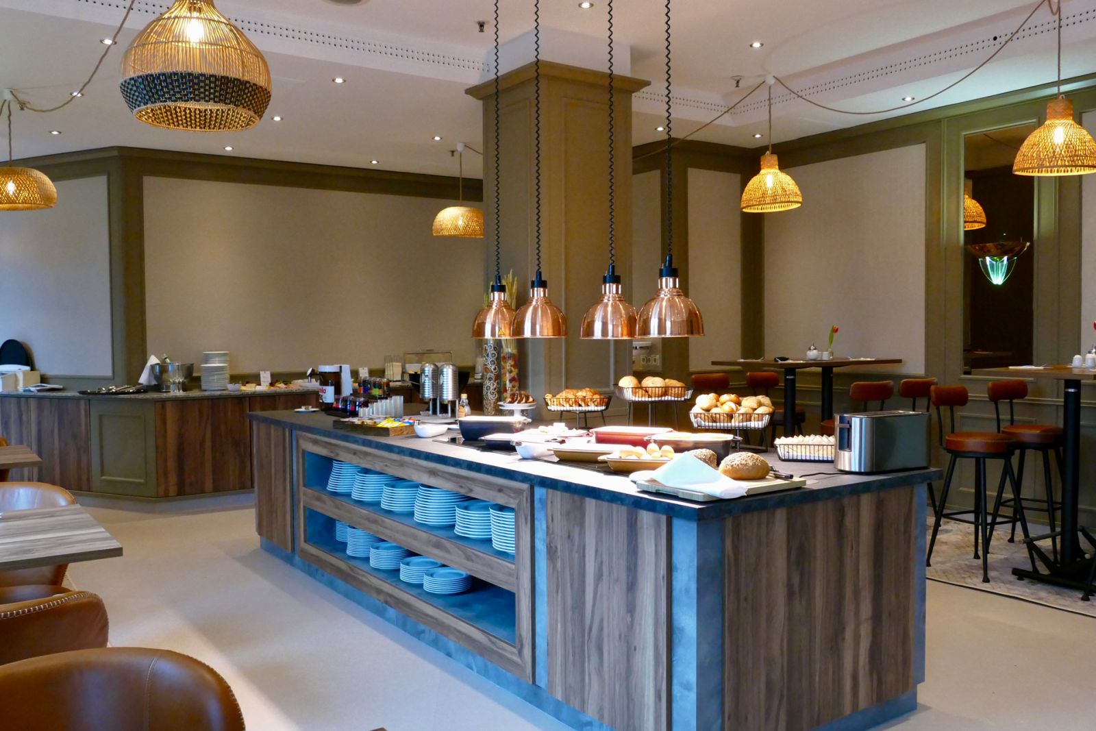 Speisen im Hotelrestaurant Frankfurter Sportsbar